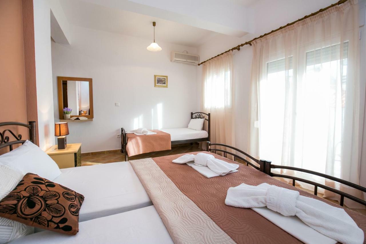 Studios Anastasios Потос Екстер'єр фото